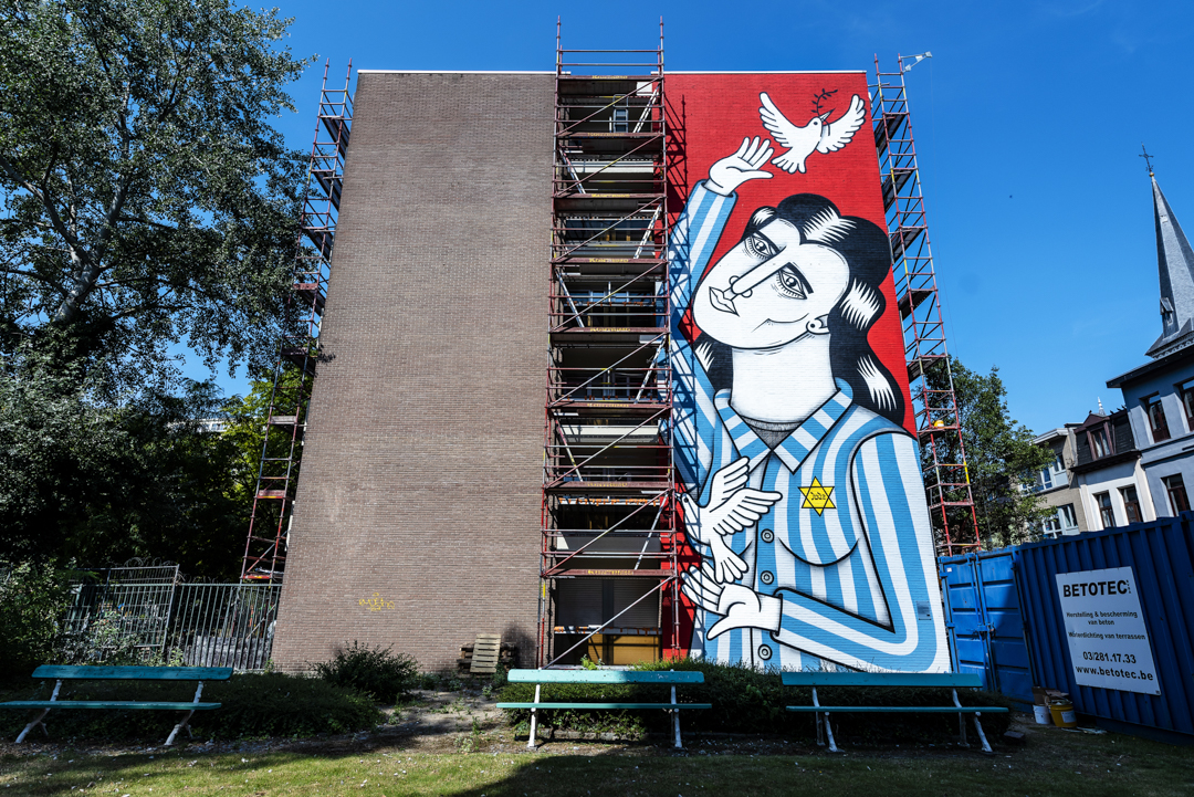 Street Art in Antwerpen - Mala Zimetbaum by Joachim
